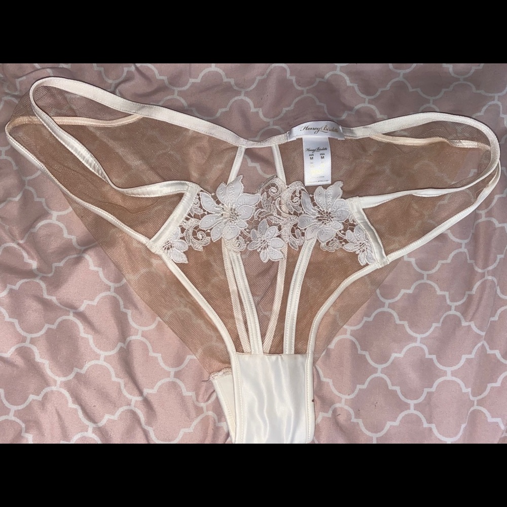 Amelie ivory panty